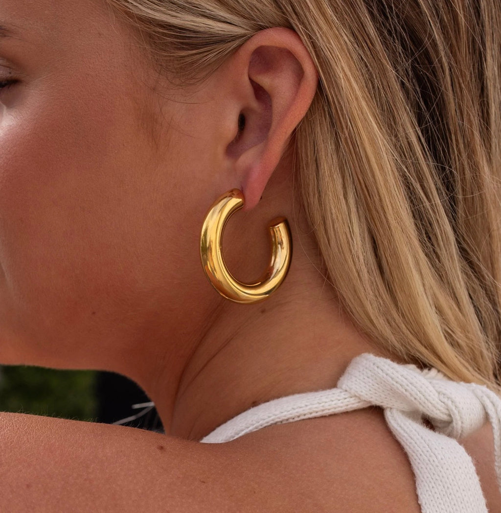 Jolie Large hoops